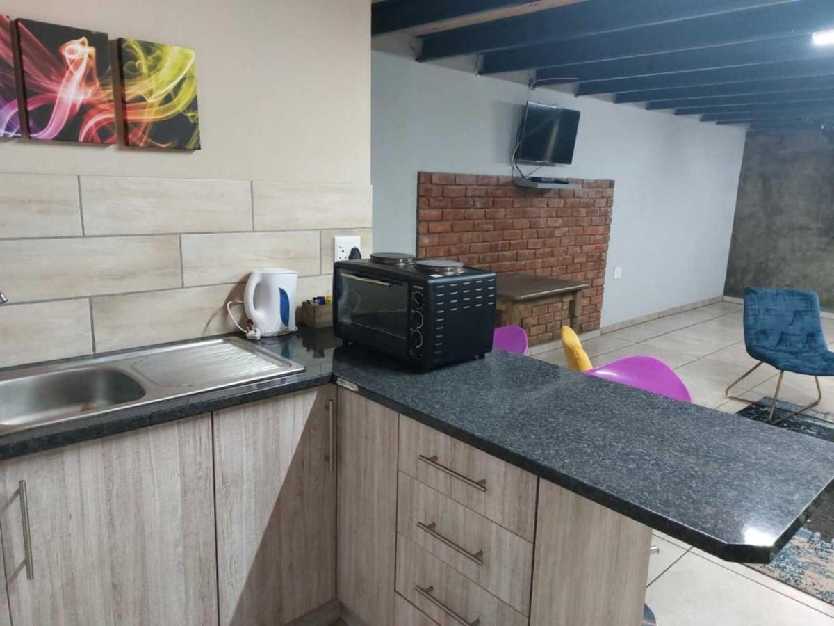 Wisteria Lane Guesthouse Postmasburg Bagian luar foto