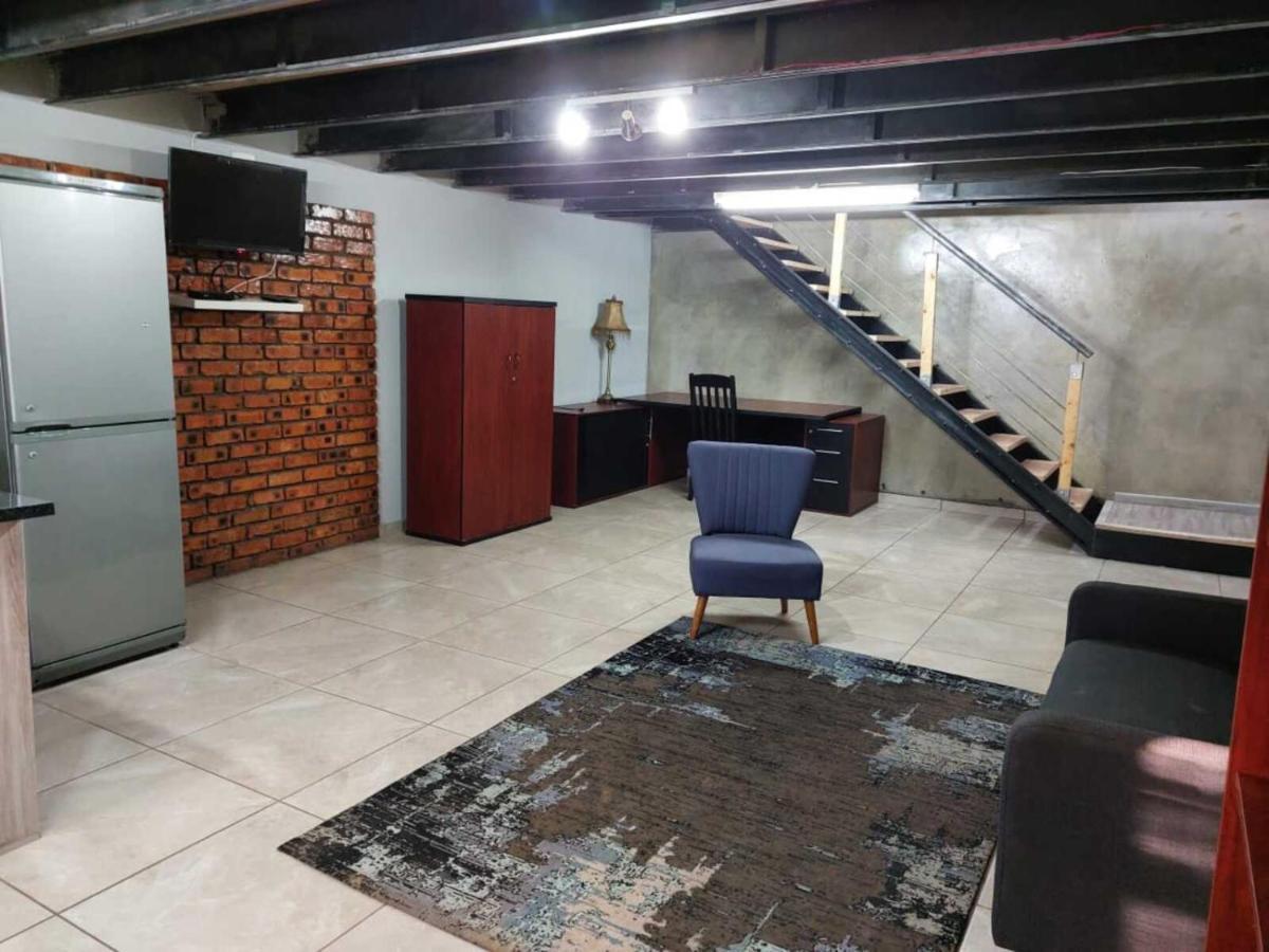Wisteria Lane Guesthouse Postmasburg Bagian luar foto