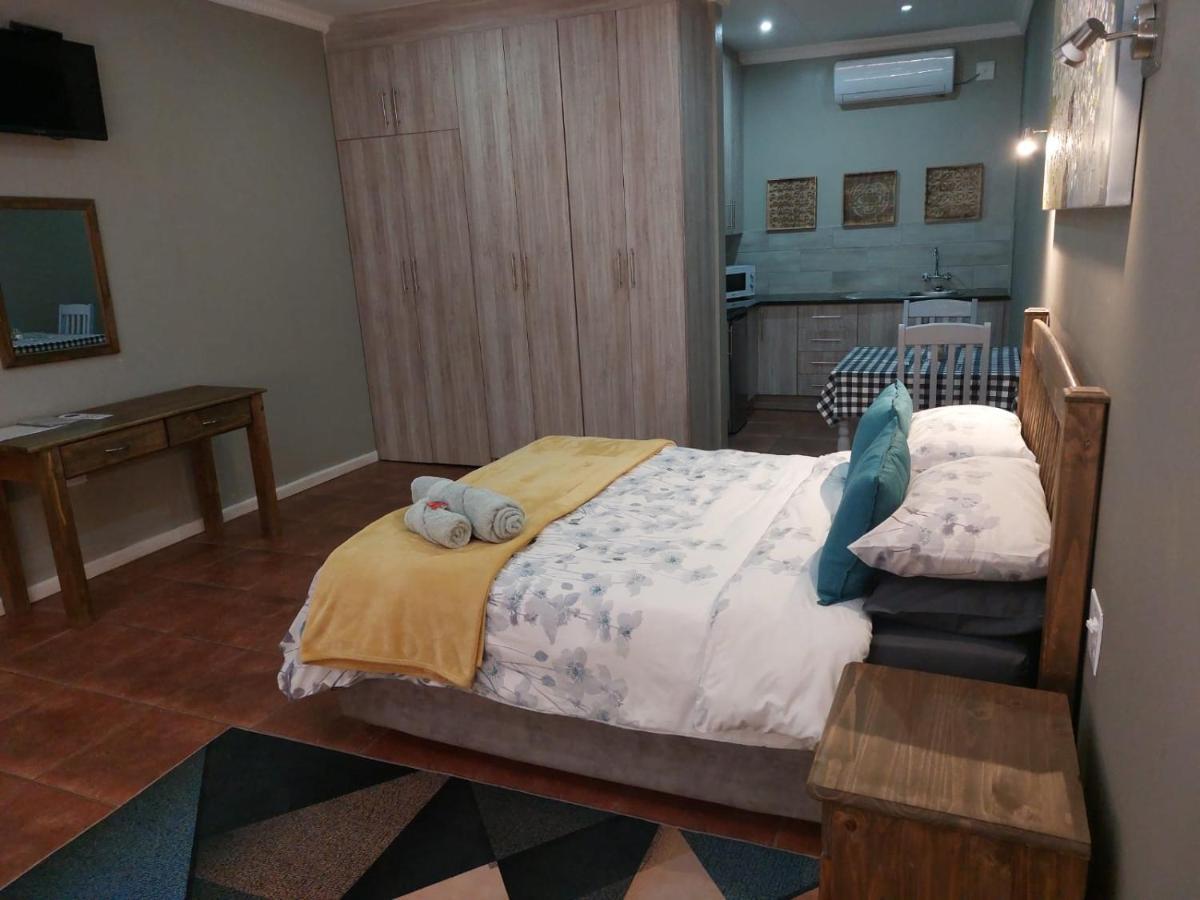 Wisteria Lane Guesthouse Postmasburg Bagian luar foto
